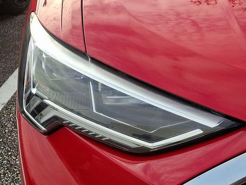 2023 Audi Q3 45 S line Premium Plus