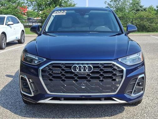 2022 Audi Q5 45 S line Premium