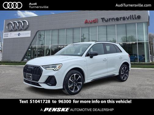 2025 Audi Q3 45 S line Premium Plus