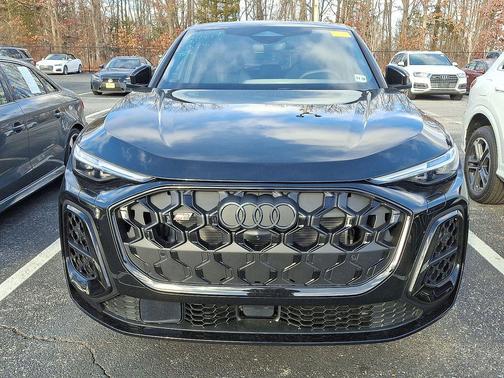 2025 Audi SQ5 3.0T Premium Plus