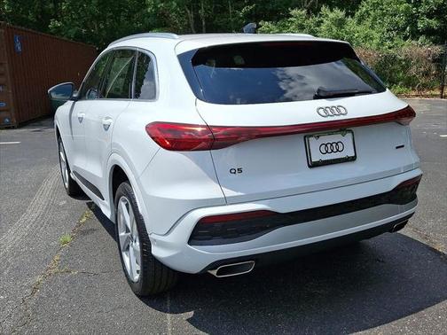 2025 Audi Q5 quattro