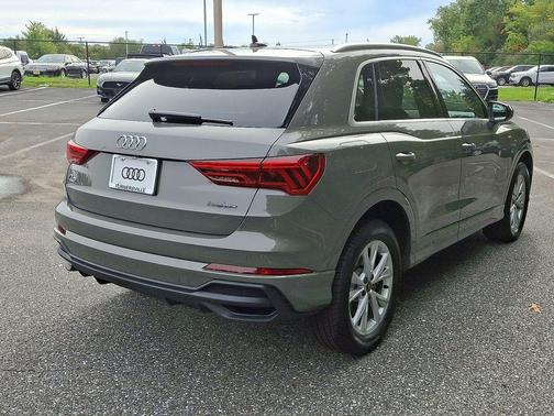 2025 Audi Q3 Premium
