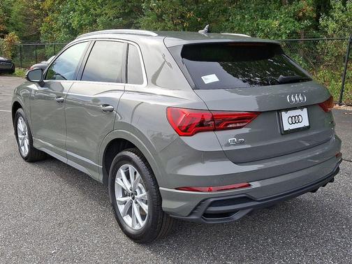 2025 Audi Q3 Premium