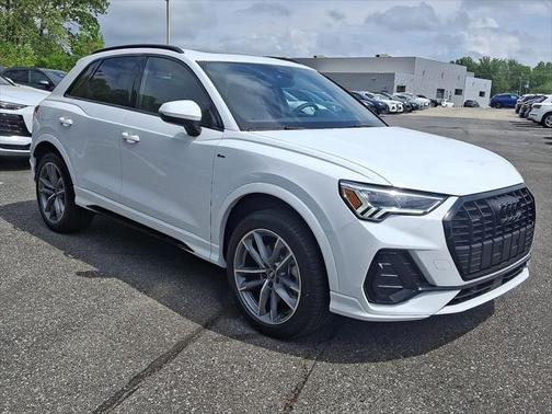 2025 Audi Q3 S Line quattro