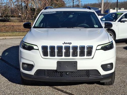 2022 Jeep Cherokee Latitude Lux