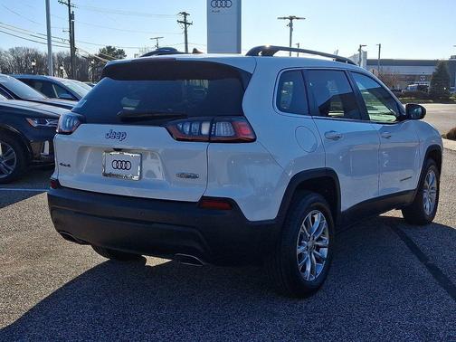 2022 Jeep Cherokee Latitude Lux