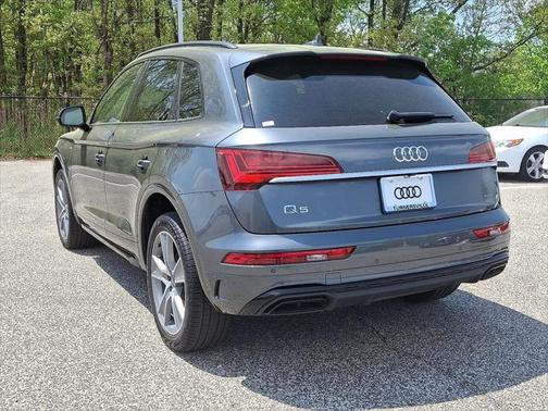 2025 Audi Q5 45 S line Premium