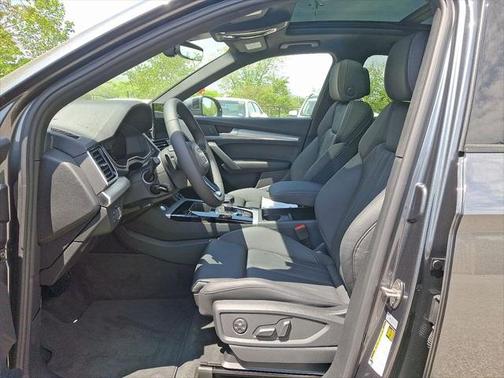 2025 Audi Q5 45 S line Premium