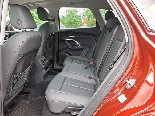2025 Audi Q5 quattro