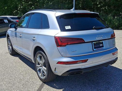 2025 Audi Q5 45 S line Premium