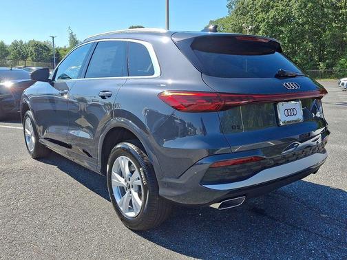 2025 Audi Q5 quattro