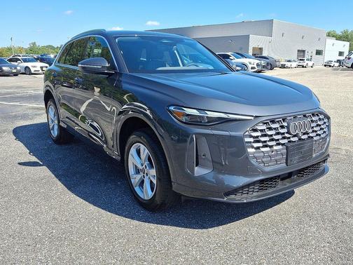 2025 Audi Q5 quattro