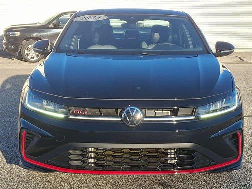 2025 Volkswagen Jetta GLI 2.0T Autobahn