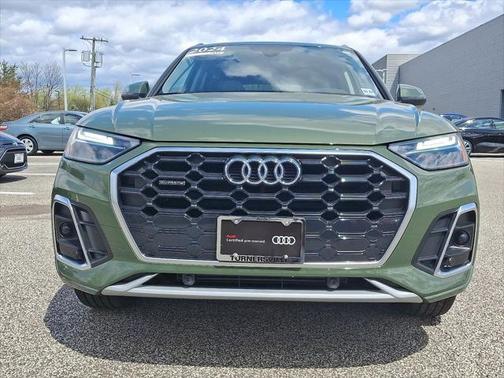 2024 Audi Q5 45 S line Premium