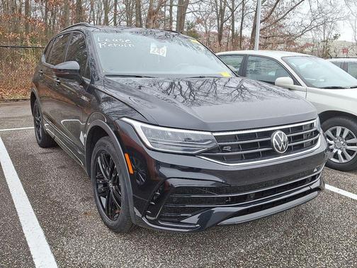 2022 Volkswagen Tiguan 2.0T SE R-Line Black 4MOTION