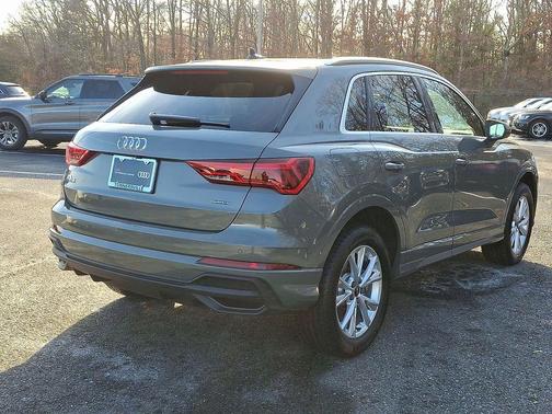 2024 Audi Q3 45 S line Premium Plus