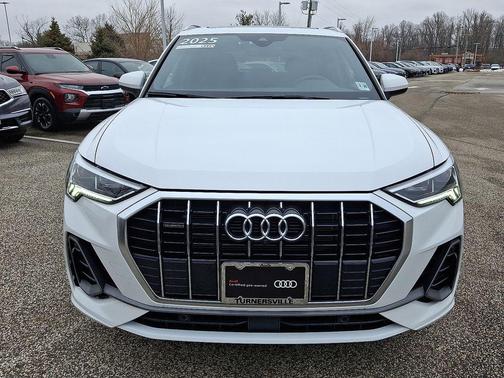2025 Audi Q3 45 S line Premium Plus