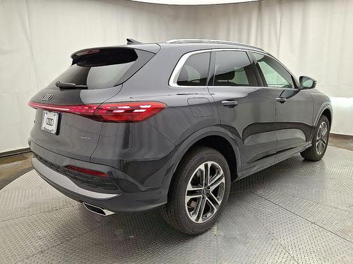 2025 Audi Q5 quattro