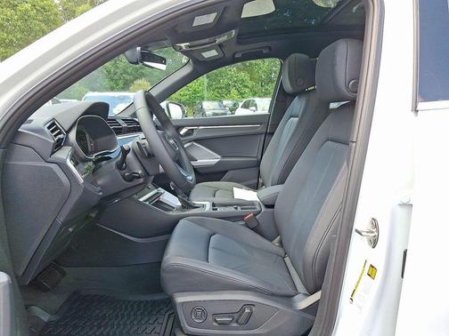 2025 Audi Q3 S Line quattro