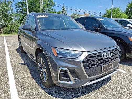 2022 Audi Q5 45 S line Premium