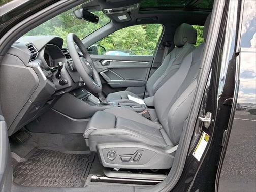 2025 Audi Q3 S Line quattro