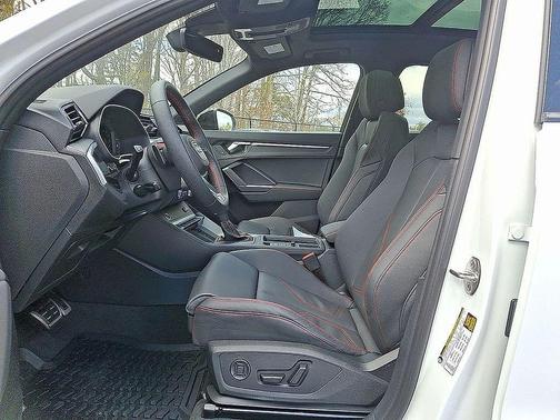 2025 Audi Q3 45 S line Premium Plus