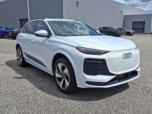 2025 Audi Q6 e-tron Premium