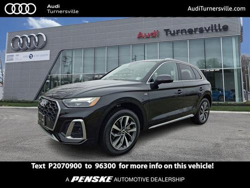 2023 Audi Q5 45 S line Premium