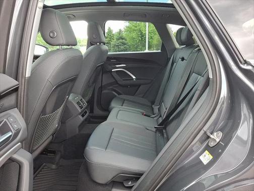 2025 Audi Q5 quattro