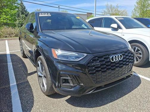 2022 Audi Q5 45 S line Premium Plus
