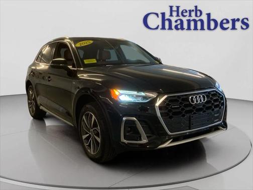 2025 Audi Q5 Premium Plus 45 TFSI S line quattro S tronic