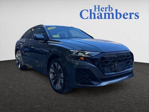 2025 Audi Q8 Premium Plus 55 TFSI quattro
