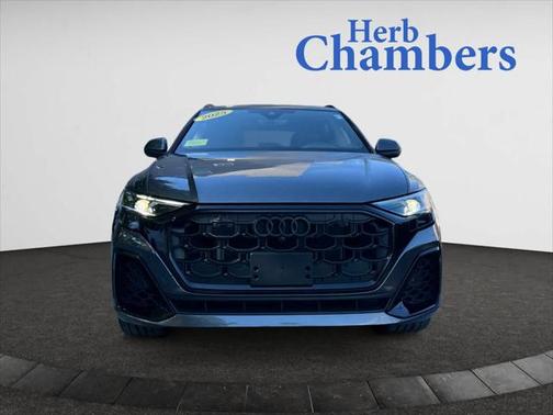 2025 Audi Q8 Premium Plus 55 TFSI quattro