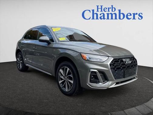 2023 Audi Q5 S line Premium Plus