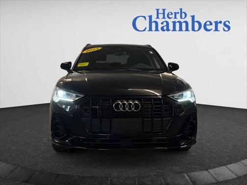 2023 Audi Q3 Premium 45 TFSI S line quattro Tiptronic