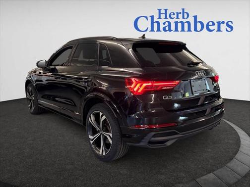 2023 Audi Q3 Premium 45 TFSI S line quattro Tiptronic