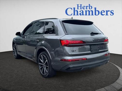 2022 Audi Q7 Premium Plus 55 TFSI quattro Tiptronic