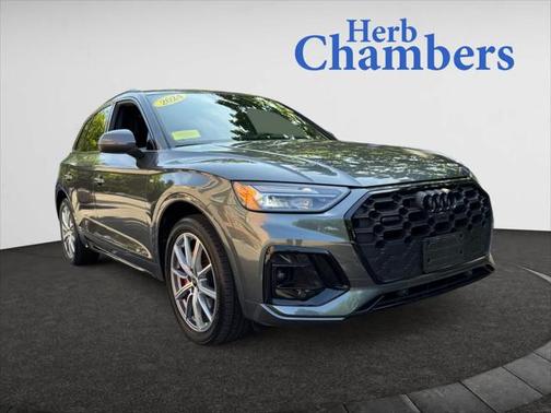 2024 Audi Q5 Premium Plus 55 TFSI e S line quattro S tronic