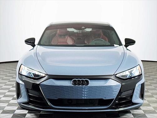 2024 Audi RS e-tron GT quattro