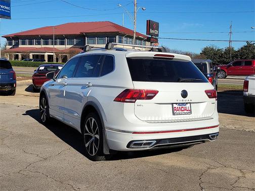 2024 Volkswagen Tiguan 2.0T SEL R-Line 4MOTION