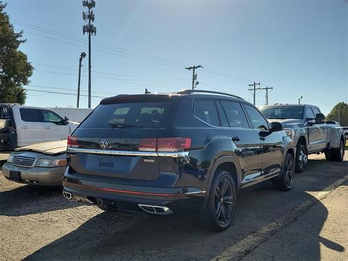 2021 Volkswagen Atlas 3.6L SE w/Technology