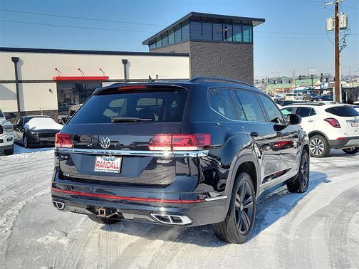 2021 Volkswagen Atlas 3.6L SE w/Technology