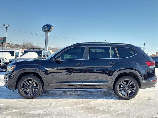 2021 Volkswagen Atlas 3.6L SE w/Technology