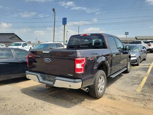 MAGMA RED 2019 Ford F-150 XLT