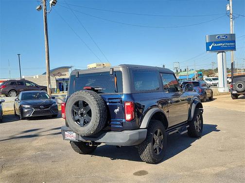 2021 Ford Bronco Base