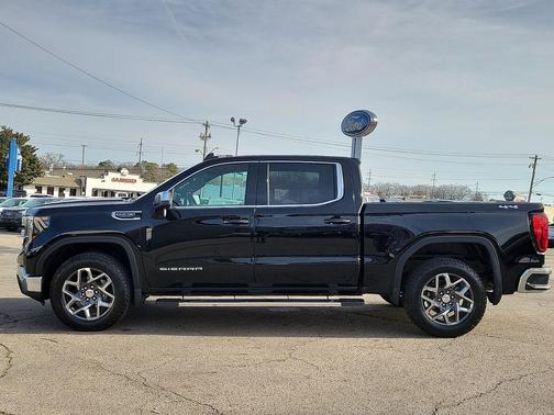 2024 GMC Sierra 1500 SLE