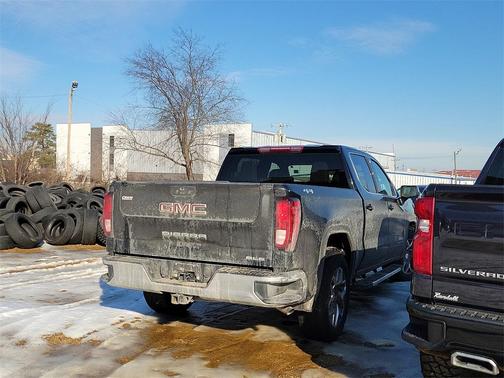 2024 GMC Sierra 1500 SLE