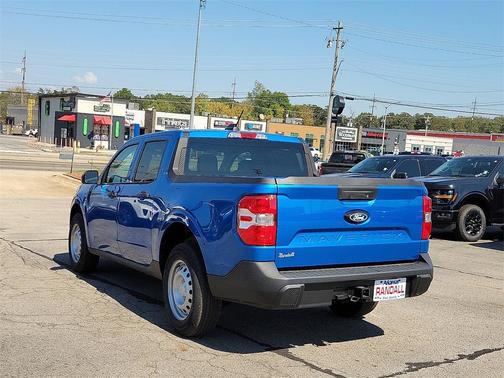 2025 Ford Maverick XL