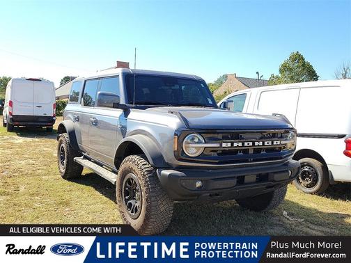 2024 Ford Bronco Outer Banks