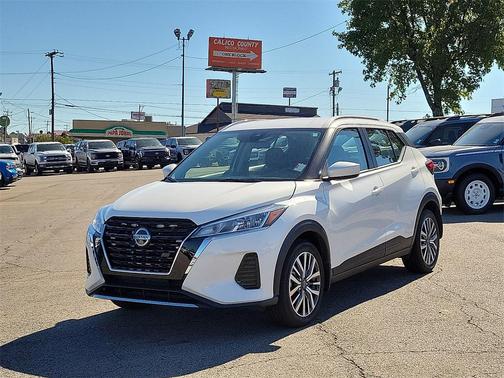 2023 Nissan Kicks SV